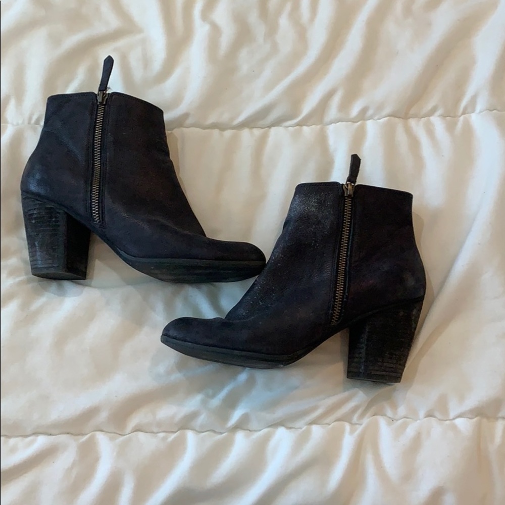 black nordstrom booties